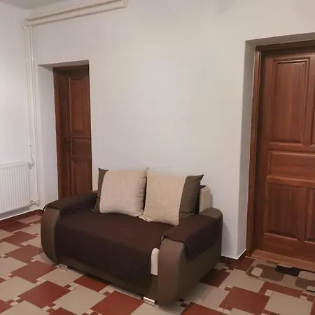 Maria Vendeghaz Apartman Lesenceistvand