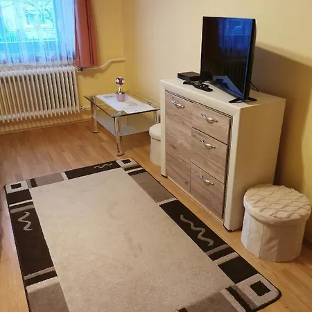 Apartman Maria Vendeghaz Lesenceistvand